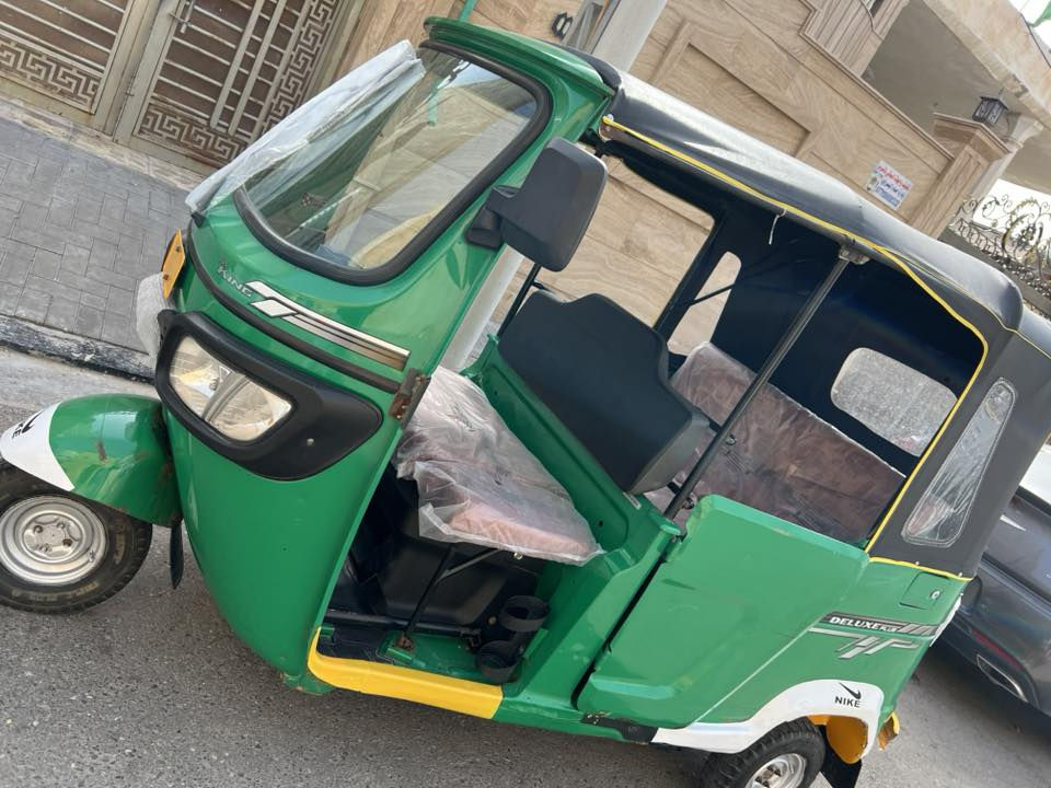 للبيع 22رقم وسنويه تكتك جديده كفاله تكتك برغي ماناقصه بيهه دحكات بصيطه كللللش انطيك بيهه تراي شرط زيرو زيرو سعرهه7700وبيهه مجال بصيط الاتصال***********
