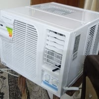 مكيف 1 طن انفينتر يسحب 3 امبير فقط مستخدم قليل ٠٧٨٣٤٠٠٧٠٣٩