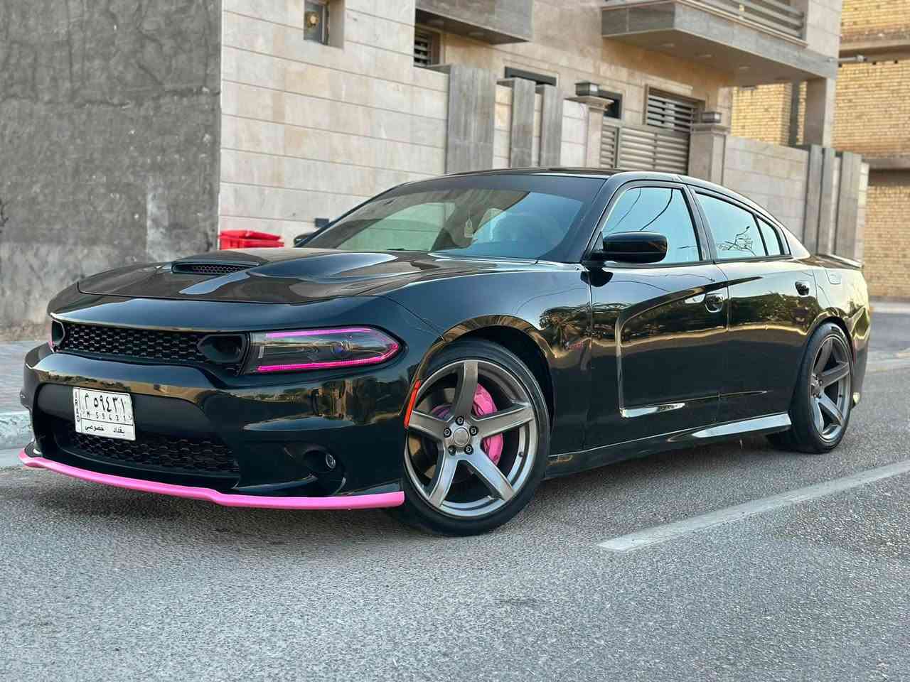 السعر 148
جارجرRT 2015 بيه قطعتين 
صبغ بدون ضربه شرط ماشيه 74 حقيقي 
للاستفسار ‭***********‬
مواصفات شاشه كبيره  كشنات حضن جلد  كهرباء حساسات نضام سبورت شفتات ستيرن دمام سماعات وباقي مواصفات معرفه السياره عليه برمجه هيلكات برمجه كلش قويه وعليه اضافات السياره لد متغير الوان سستم ريموت مكان السياره كربلاء
