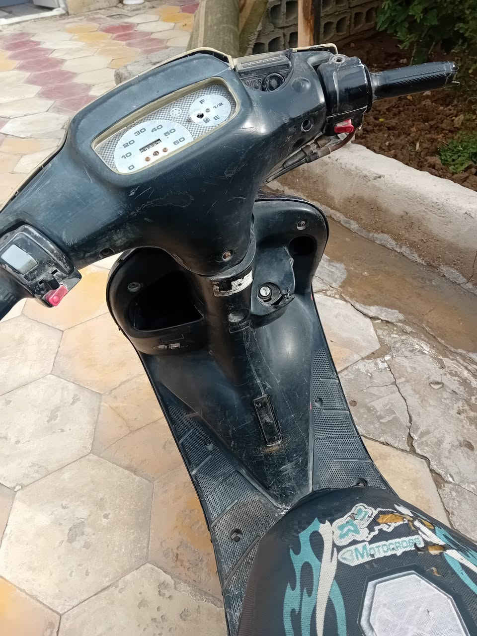 سلام عليكم دراجة منغولي البيع شغالة جاهزة مكينتة ناعمة كفرات اصلية تواير جدد ٢٠٠ وبيها مجال بصيط حق الجية مكاني رميثة


**إذا كنت صاحب هذا الإعلان وتريد حذفه لأي سبب، رجاءا أرسل رسالة إلى الدعم الفني**