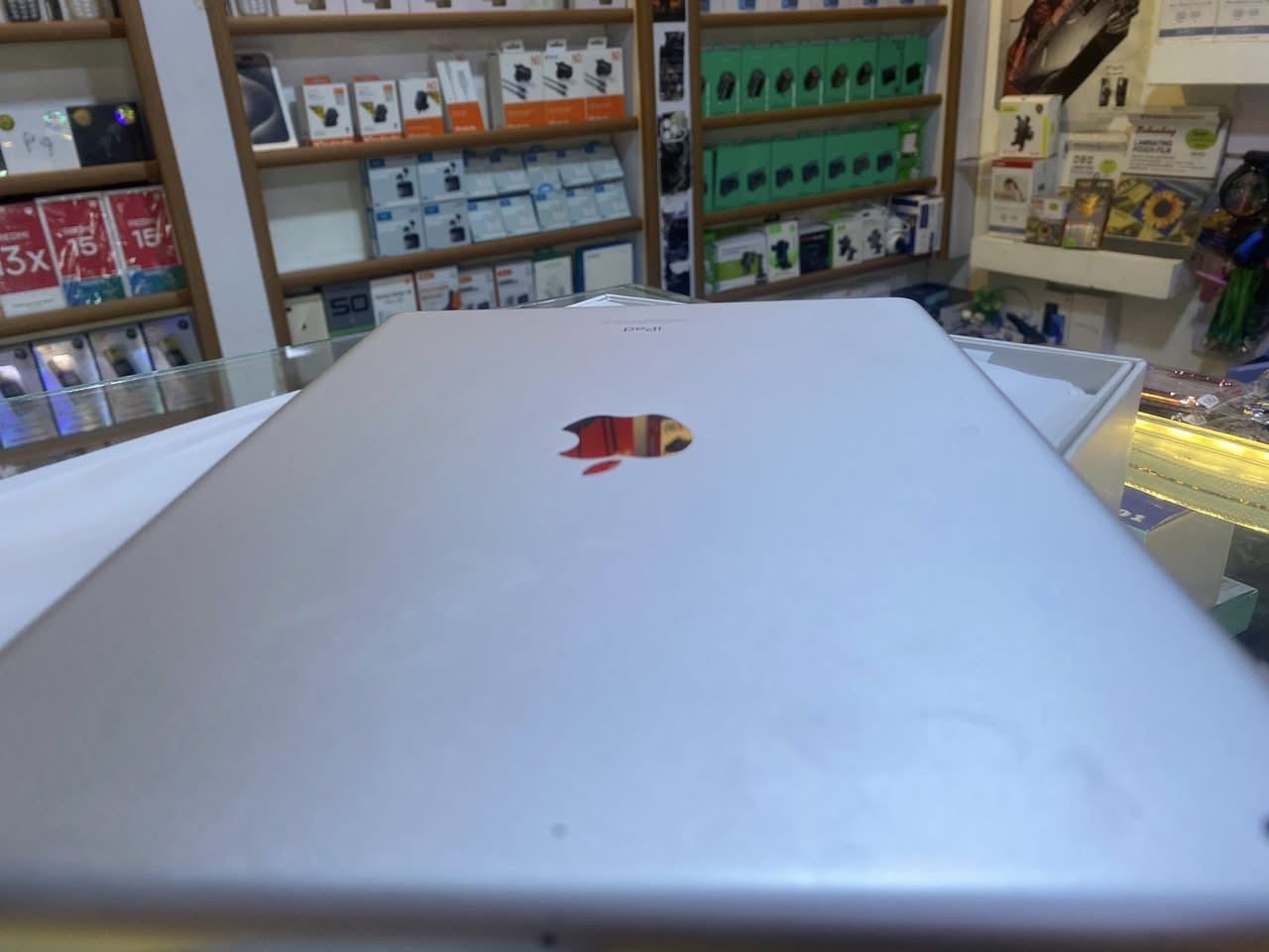 سلام عليكوم ايباد9
ذاكره256
ايباد نضيف له ابعد درجه 
استعمال 2شهرين نضيف حيل 
والي يشتري مبروك عليه 
اليدور ايباد صيده
وللسعر سعره 375وبي مجال للطيبين


**إذا كنت صاحب هذا الإعلان وتريد حذفه لأي سبب، رجاءا أرسل رسالة إلى الدعم الفني**