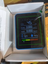 مراقبة جودة الهواء • CO2 HCHO TVOC • توصيل متوفر