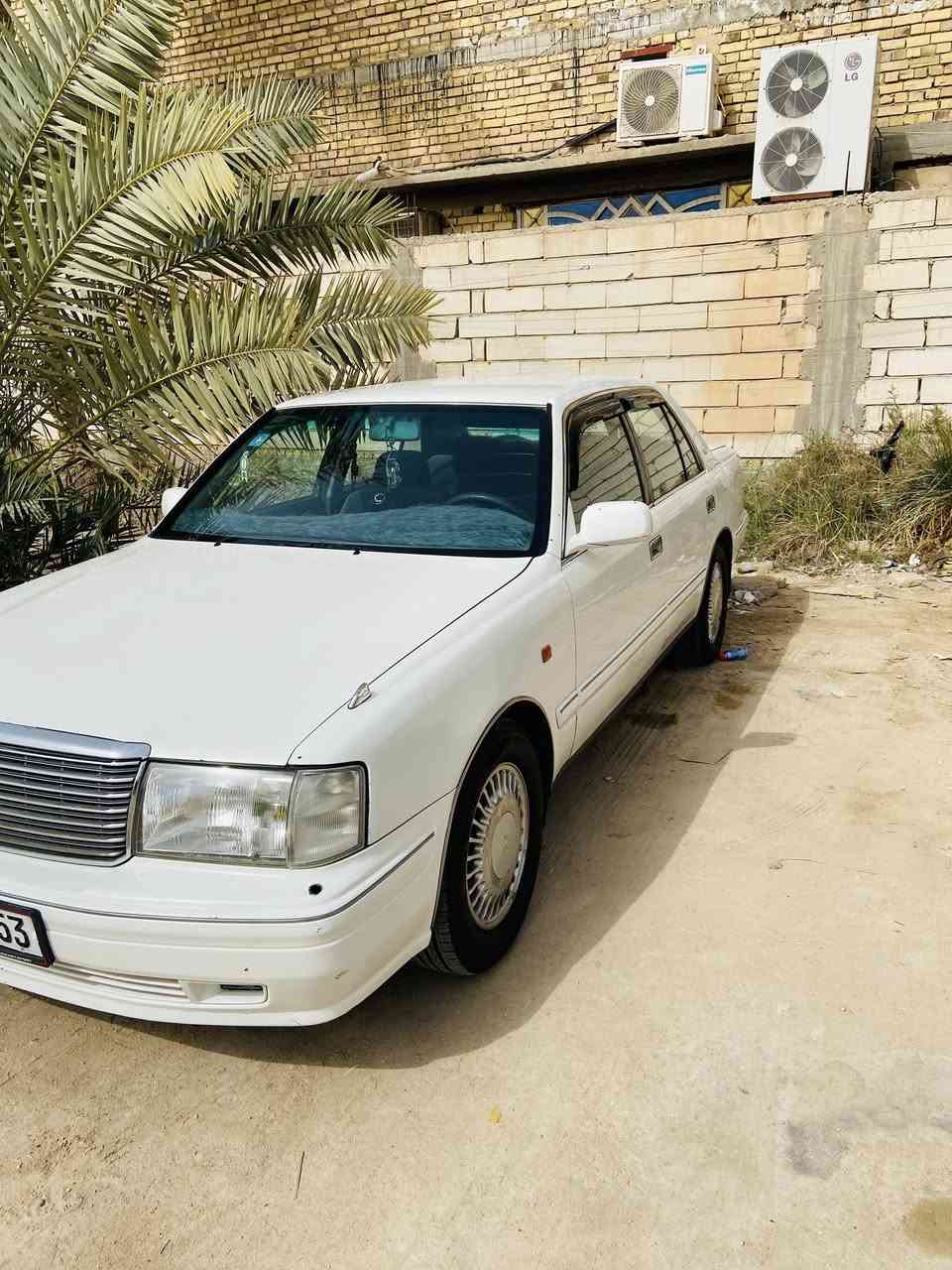 السلام عليكم راس الثور ايسر بلاد موديل 98 رقم انبار انكليزي  سنوية ل29 بأسمنه سياره نضيفه حيل كير محرك كهربائيات كله كفاله حته تحكم بالمرايات الجانبيه شغال تبريد ثلج بيه مدكر ايمن والمدكر الايسر الخلفي صبغ والباقي كفاله حته من الشخط الشواصي كفاله وقواعد الدبل مامفطوره شرط 
 السعر 115 وبيه مجال مكان السياره سوق الشيوخ  

***********
