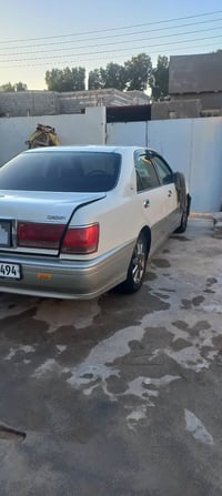 تويوتا كراون • لايت زنون • البصرة الزبير