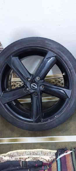 ويل كب  نسيان سنترا موديل ٢٤ تفصيخ جديد هو تاير ماله للبلادي 
سعر ٦٠٠الف 
رقمي ***********
