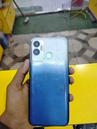 انفينكس هوت ١٢ بلاي • ٦٤ • مستعمل