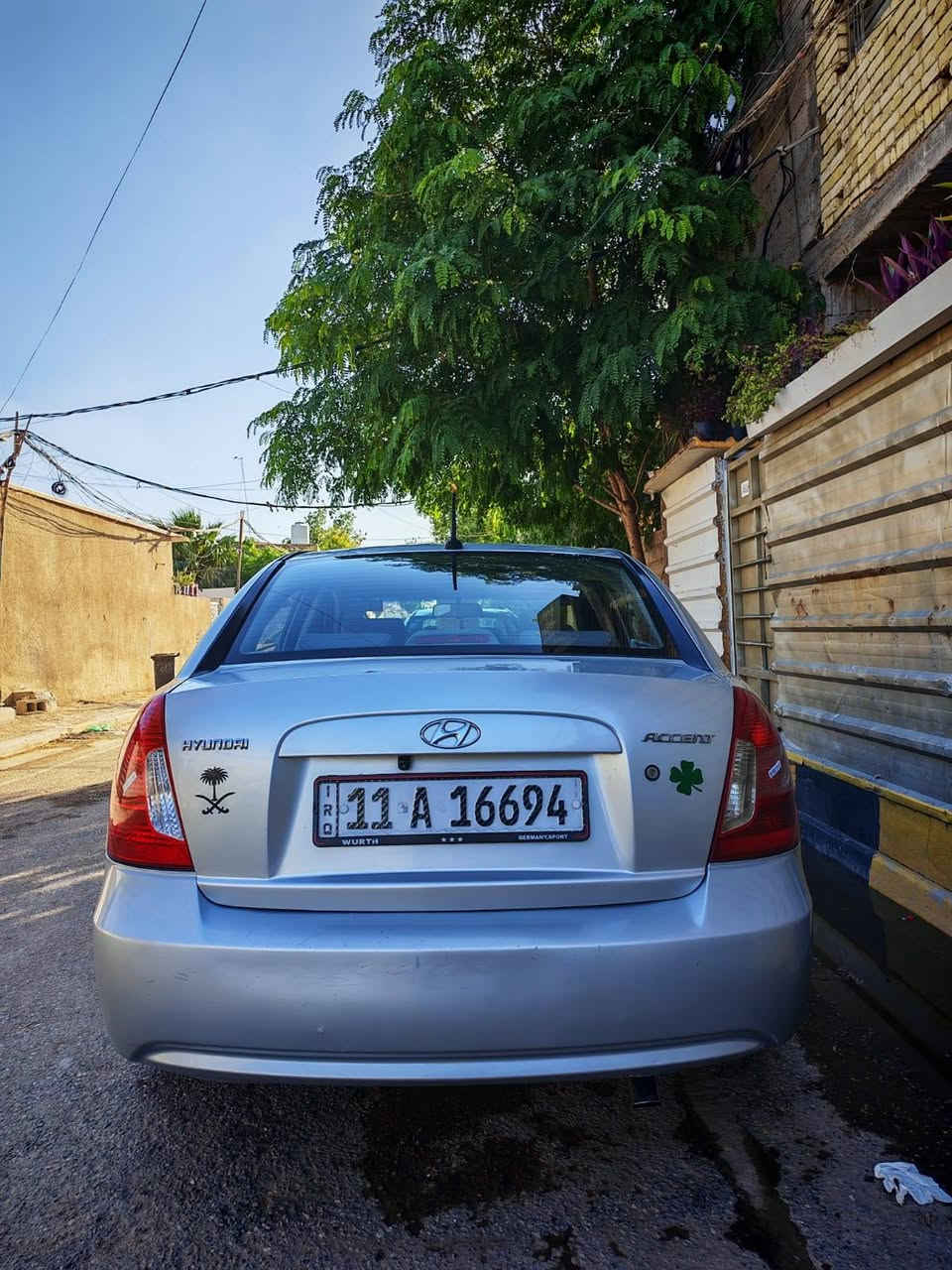 اكسنت 2009 للبيع
وارد امريكي حادث باب وجاملغ مبدل فقط باقي السياره ليبل واحد مكانات صبغ فقط اثر جراد ابيع احزام دواخل السياره تكم لغود مكفوله السياره نضيفه وجاهزه من كلشي
السعر 78 $ بيه مجال قليل للشراي
مكان السياره بغداد الكاظميه 
رقم الهاتف ***********
***********
