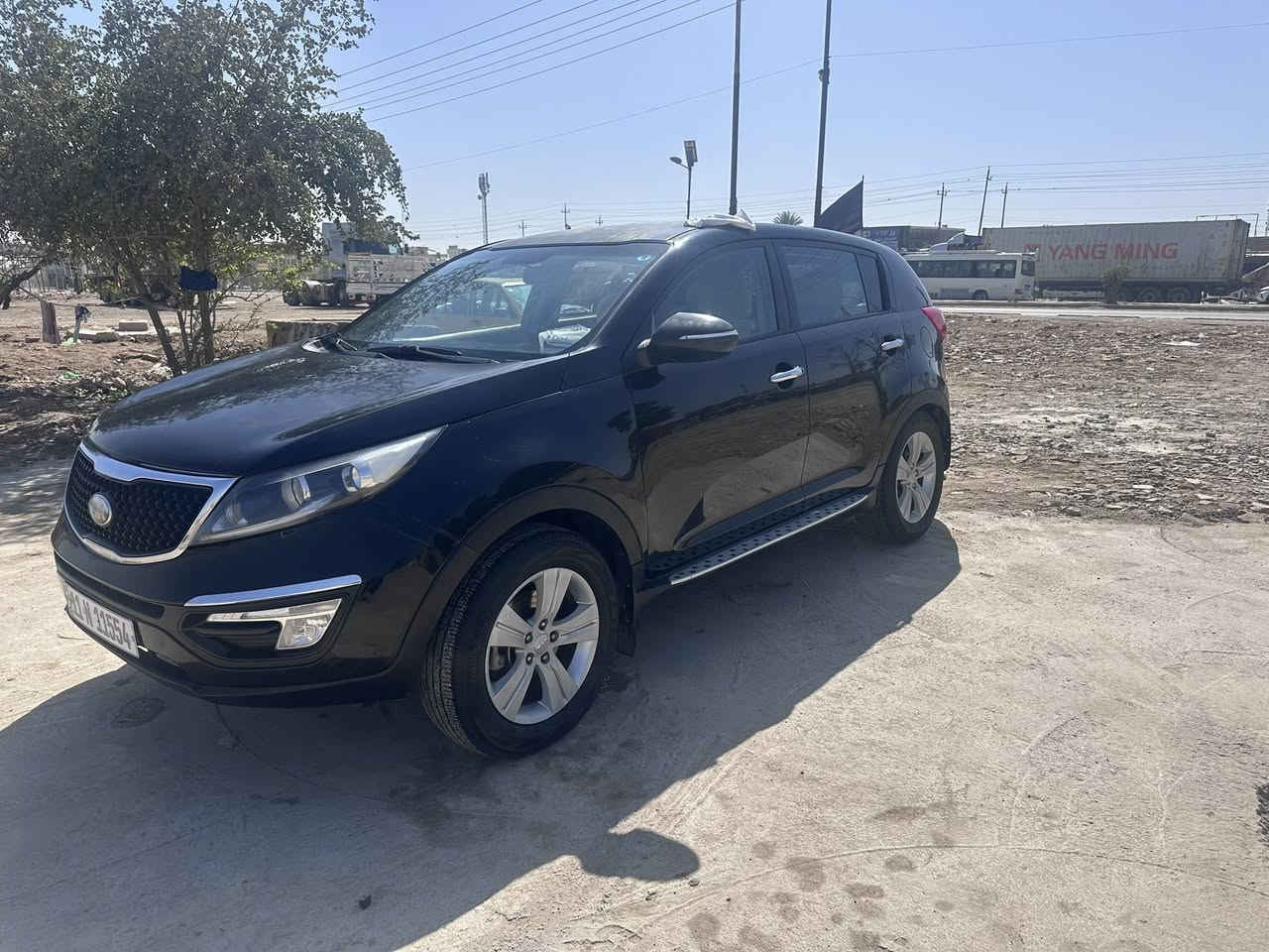 السلام عليكم  سبورتج ٢٠١٣ امريكي مكينه ٢٤٠٠ دوش مواصفات نص فول السياره حادثه جاملق وبنيد وبيها بارد باب بصف السايق قليل رقم بغداد سياره معروضه ١١٥ وبيها مجال مكان سياره بغداد قرب مجمع بسمايه ***********/***********
