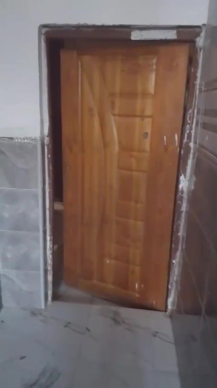 🏡 دار للبيع – منطقة الصلاح
📍 خلف سوبر ماركت رياحين
📄 زراعي – قرار 117
مواصفات الدار:
طرمة
مدخلان
استقبال
هول
مطبخ
غرفة
خدمات
📸 التصوير على الخاص.
💰 السعر: 25 مليون دينار .
📞 للاستفسار والاتصال: ***********
