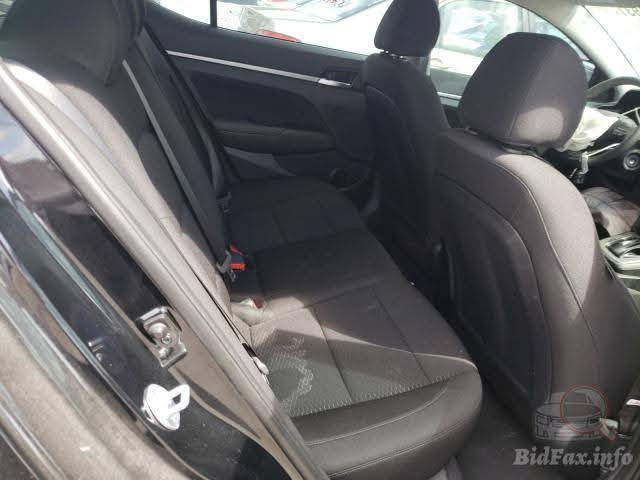 سلام عليكم البيع هونداي إلنترا موديل 2019وارد امريكي حادث كدامك بل منشور بدون دواخل شرط سونار كلها اليبل واحد سيارة جديدة وجاهزة من كلشي تبريد ثلج حدادية تخم تاير كير ومكينة 2000  دوش مكفولات سيارة احله من صور السعر 137 لاستفسار علا رقم *********** مكان سياره بغداد جميله
