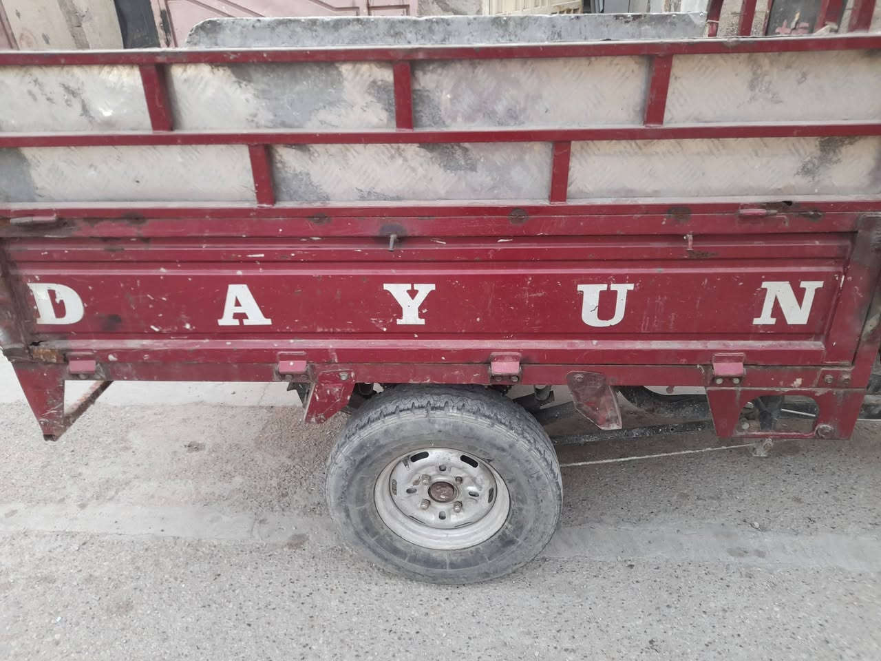 سلام عليكم ستوته دأيوان مديل ١٩ مكفوله ركبه شاصي كهربيات شغاله نكره سلف محرك بلادي مكان بغداد  ***********
