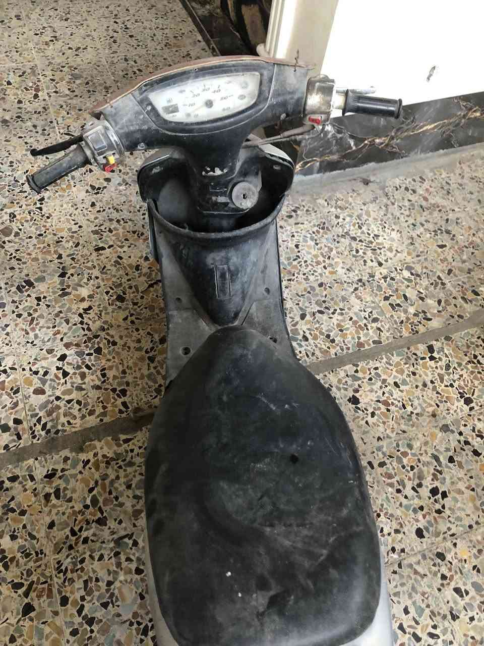 سلام عليكم دراجة عصفورة البيع كوم حديد ١٠٠ مكاني بغداد الدورة اسيا *********** كوم حديد
