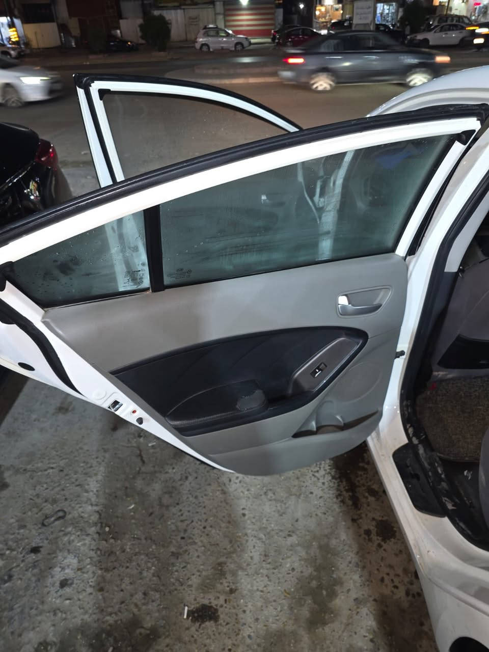 السلام عليكم
السلام عليكم

سيراتو موديل ١٥ خليجي بيهه حادث بسيط جدا مكينه ١٦٠٠ دوش كير مكينه تبريد صدر تخم تاير مكفول السعر ١١٠ وبيعه مجال بسيط 

***********
