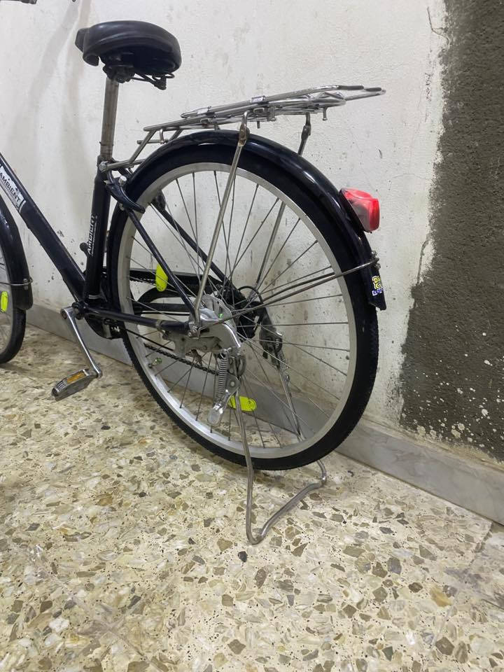 سلام عليكم عندي بايسكل للبيع حجم 26 النضافه 100/100 مكاني بغداد كير و حساس كله شغال السعر 75 وبي مجال 🪬


**إذا كنت صاحب هذا الإعلان وتريد حذفه لأي سبب، رجاءا أرسل رسالة إلى الدعم الفني**