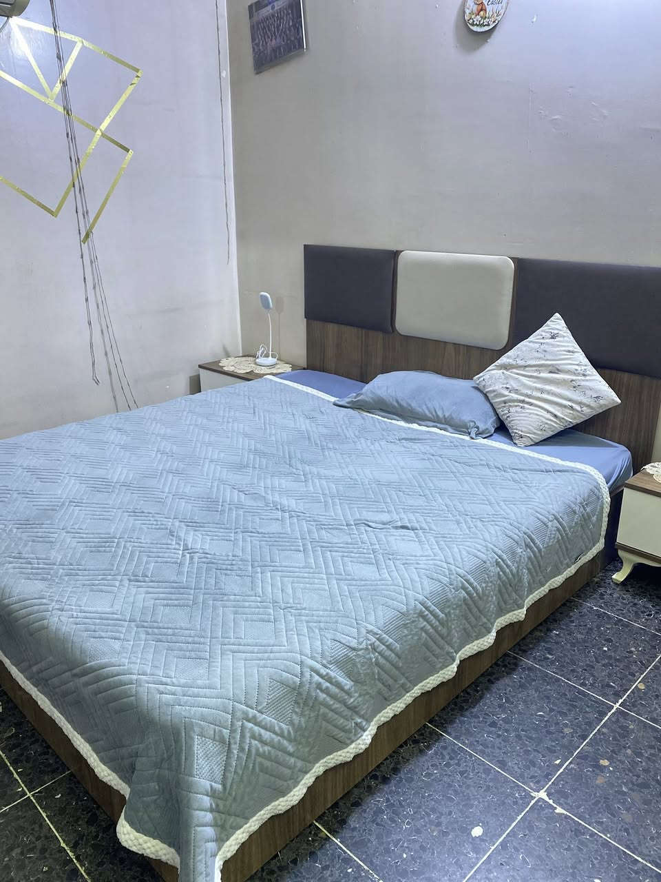 السلام عليكم  سرير نفرين  مع دوشك   ضغط عالي  ومثل ما موضح  بالصورة النظافة للبيع بسعر 60
 ملاحظة بس دوشك ينباع ب50


**إذا كنت صاحب هذا الإعلان وتريد حذفه لأي سبب، رجاءا أرسل رسالة إلى الدعم الفني**