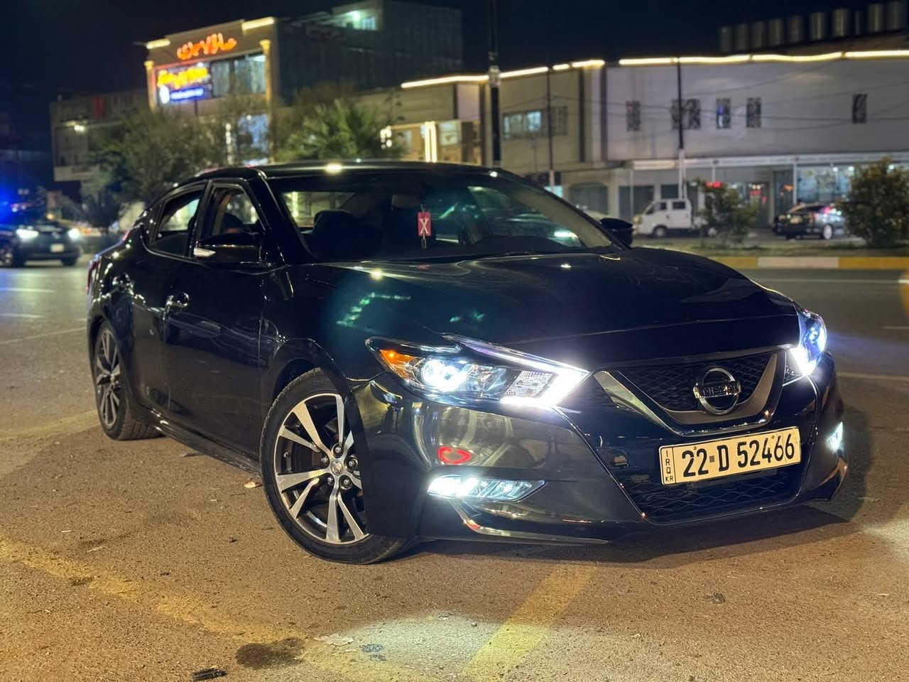 سلام عليكم للبيع او مراوس نيسان مكسيما موديل 2017 مواصفات sv رقم اربيل شرط التحويل سياره نضيفه ومرتبه شوفة عينكم حادثها جاملغ السايق صبغ فقط بدون دواخل بدون شاصي شرط ايرباك ستيرن ودشبول راجع سستم سنويه ورقم جديد بيها بطاقة بنزين إذا اكو مراوس بجالنجر او اي شي حسب القناعه مكان السياره كركوك رجائاً الي يريد يخابر ما متواجد ع فيس سعر 133 وبيها مجال بسيط  
***********
