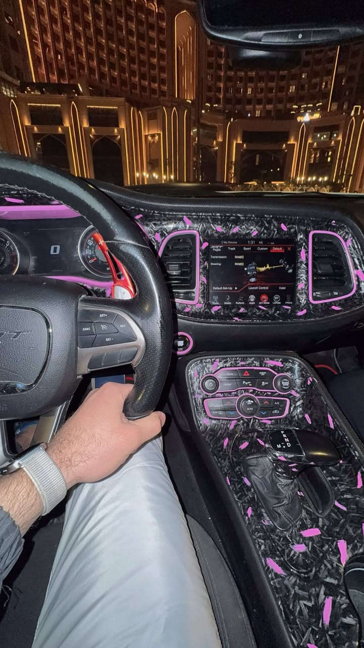 Rt2019
فول عدى الفتحه
سياره مرتبه وناصبه
ولف حماوه ريسنك 82 مي زيتي 
بلكات ريسنك وادامه عله المكينه تنضيف حجر احتراق وهل امور 
برمجه ايكل
اكزوز جديد مرتب طربي
داخل تغطيس مرتب
شاشه مودات srt
بنيد شيكر وبيها شوته مالta
بعد هواي شغلات عليها وبيها
سياره بدون لغود وشواصي 
حادثها حرق ومصبوغه بامريكا
سعر143 بيها مجال للبيع او مراوس
