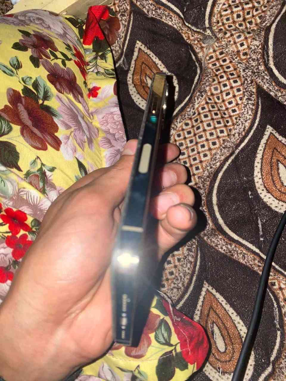 السلام عليكم أيفون12برو ماكس ذاكره256 مبدل بطاريه 100%وشاشه أصليات أم ٨٥ امريكي لجهاز نضافه ٩٠/١٠٠ قيم وأخذ ***********
