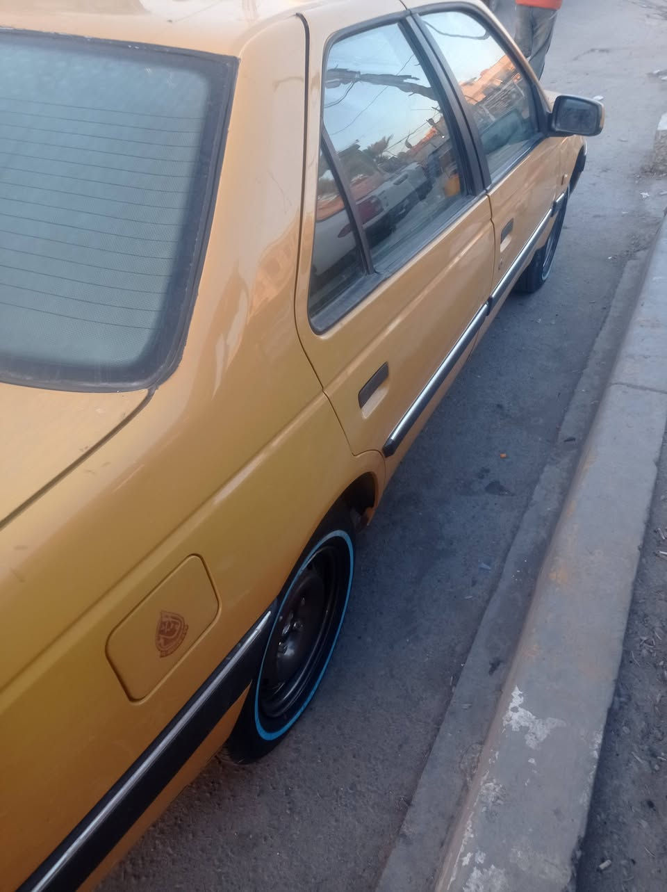 اسلام عليكم بيجو لميس موديل 2015 سياره مكفوله بس بنيد طاير تخم تاير خط ابيض لبارحه شديته مكينه كير تبريد كفاله رقم بغداد سعر 35 مكاني بغداد ***********
