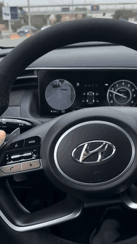 السلام عليكم ورحمة الله وبركاته..
بسعر 31.500.000 

رقم شاصي 5NMJECAEOPH282300

السيارة نظيفة كلش مابيها اي عيب

ضربتها خفيفة كلش جانبية  

للبيع توسان موديل 2023 وراد امريكي 

ماشية 20 الف كيلوا فقط رقم بغداد بأسمي 

 فئتها تكون اعلى فئة وموصافات وفور ويل 

المواصفات :

1-  كامرات 360 

2- حساسات امامي وخلفي ورادار امامي وخلفي 

3- تبريد وتدفئة كشنات و ستيرن 

4- تشغيل عن بعد وتتقدم وترجع عن بعد 

5- وضعية خزن وضعيات الكشن للسايق 

6- اوتو ستوب واوتو هولد و الكير بيانو دكم 

7- اضائة داخلية محيطية متغيرة 

8-بعد بيها شغلات كومة…

مكان سيارة الكرخ/ حي جامعة 

للاستفسار اكثر اتصلوا علية  او راسلوني واتس 

 ***********
