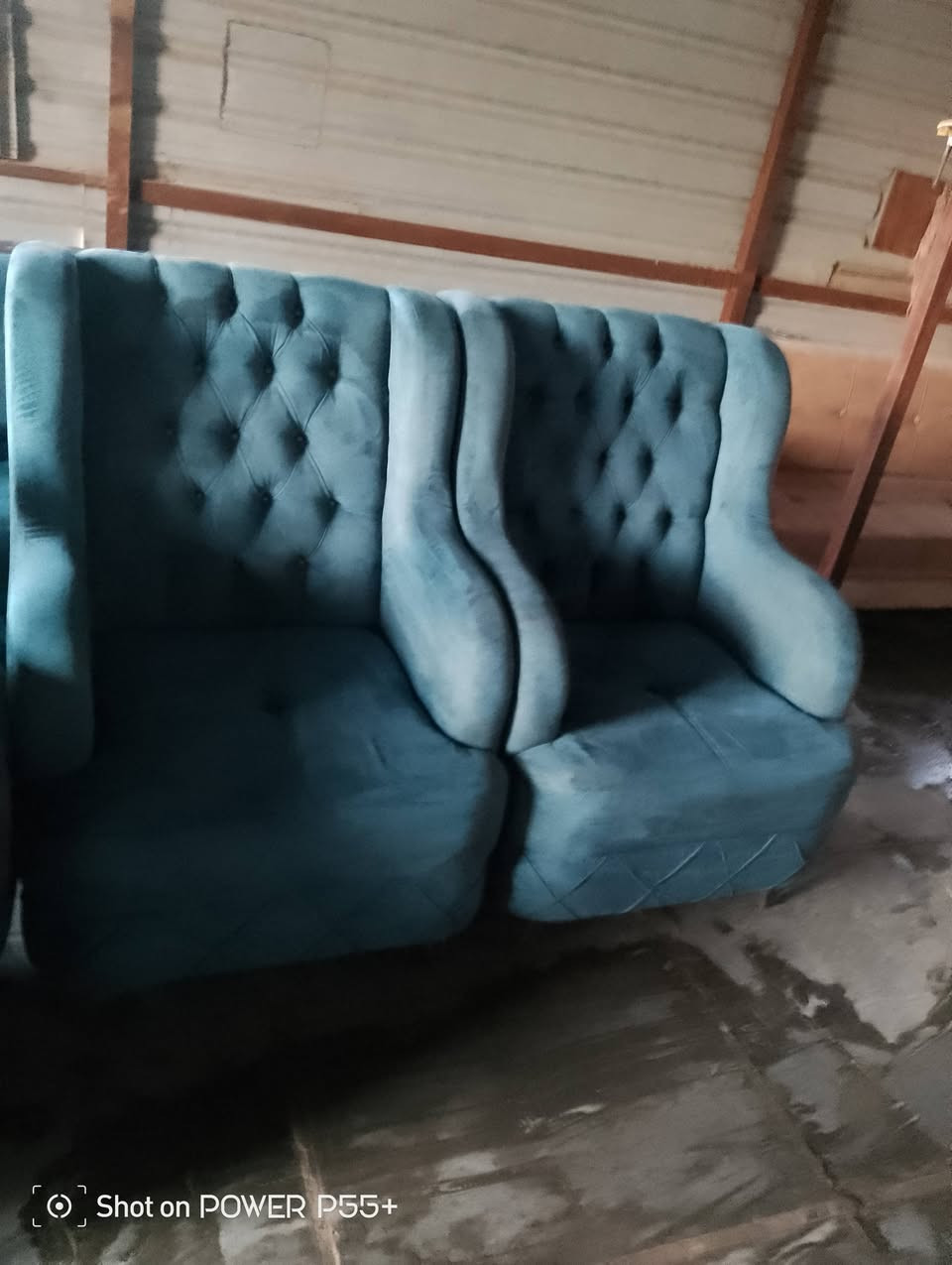 بيع سريع تخم مسخدم باله فول نضافه 10 مقاعد تكمه مو هاذ سوكي تعبان من كول تكمه تكمه سعر400 الف هاتف ***********
