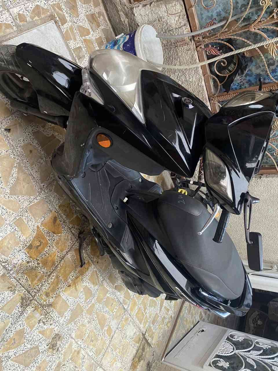 مرخصة الادمن دراجة سكنس فحل جديدة للبيع الشراي يتصل ***********
