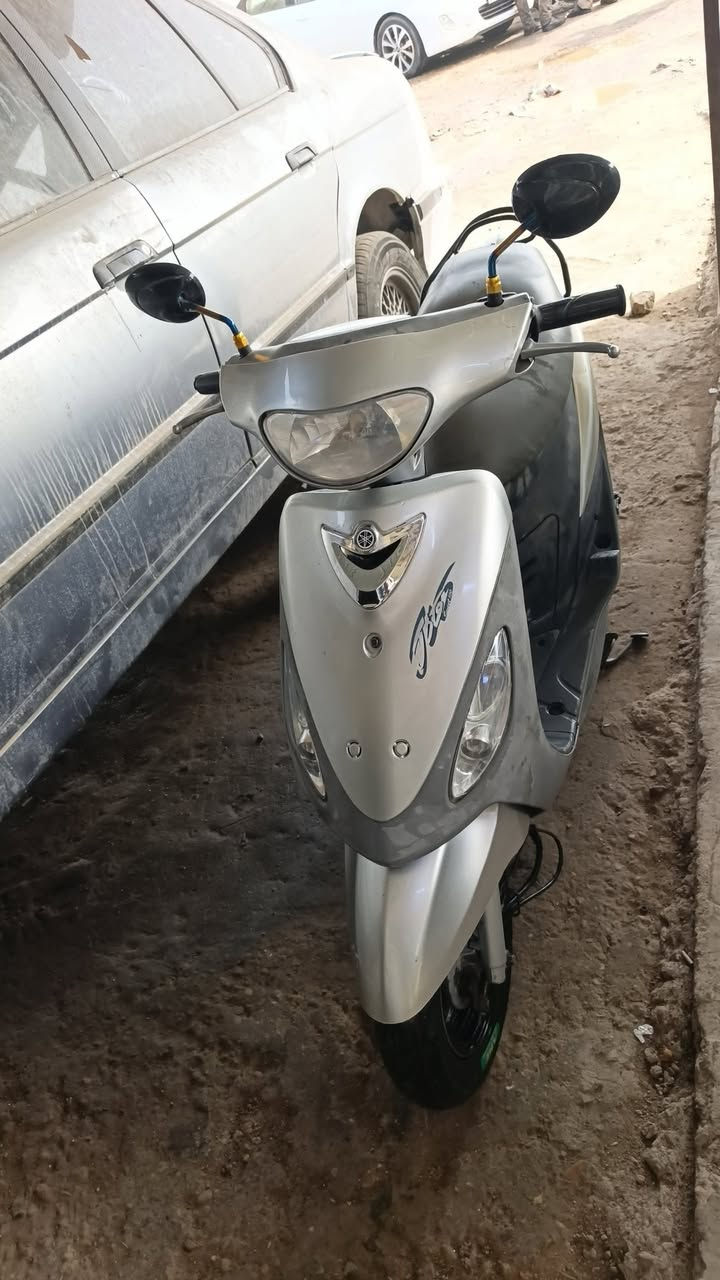 معاكس من الغالي مكان حنه دراجه مفتوح بها فتك***********== سعر 650 وبيها مجال
