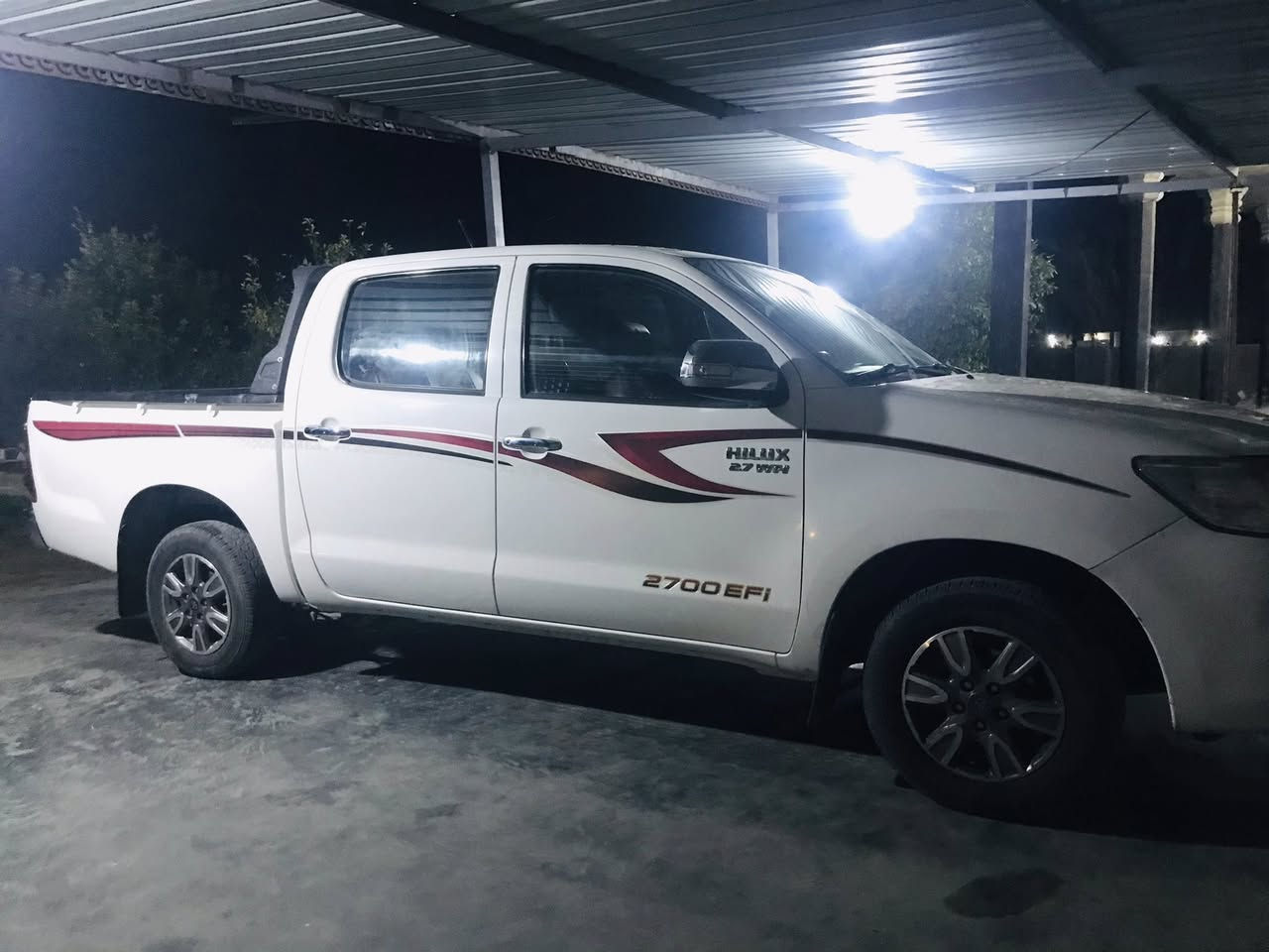 السلام عليكم 
لللبيع . تيوتا هيلوكس 2014سعودي ام دعاء سياره مكفوله كفاله عامه من عدا بارد قليل جدأ سياره جاهزه علا اخر حبايه تحويل مباشر رقم بغداد دولي محرك كير كفاله سونار موجود السعر 235وبيها مجال لطيبين السكن بغداد ابو غريب خان ضاري الهاتف ***********
