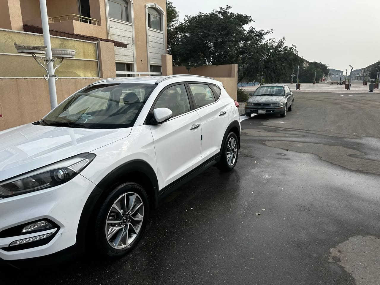 السلام عليكم
توسان موديل 2018 خليجي
بها بس بارد قد شبر، والباقي كفالة عامة
السعر: 185وبيه مجال 
المكان: سيارات – النجف 

📞 ***********
