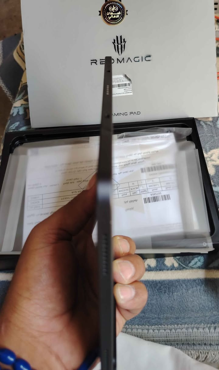 الأسم؛ REDMAGIC Nova Gaming Tablet
الطراز: NPO3J
سعة الذاكرة الرام: 10+16
سعة ذاكرة التخزين: 512
حجم الشاشة: 2880*1800
سعة البطارية: 10100
نظام تبريد مروحه
الفريمات:144
ملحقات كامله كارتون وشحانته الأصليات
مشتري من شركة الأماني الرصينه
مستعمل نظيف جدآ مشتري سنة 2025 شهر الثاني جهاز وحش في الألعاب والتصفح سبب البيع تارك الألعاب صار اكثر من خمس اشهر مضموم 
للعلم:::: بي رصعه بسيطه بشاصي مثل ماوضح بصوره
السعر::900 الف مجال بسيط حك الجيه
مكاني. كربلاء. طويريج
رقم الهاتف:*********** كربلاء, العراق
