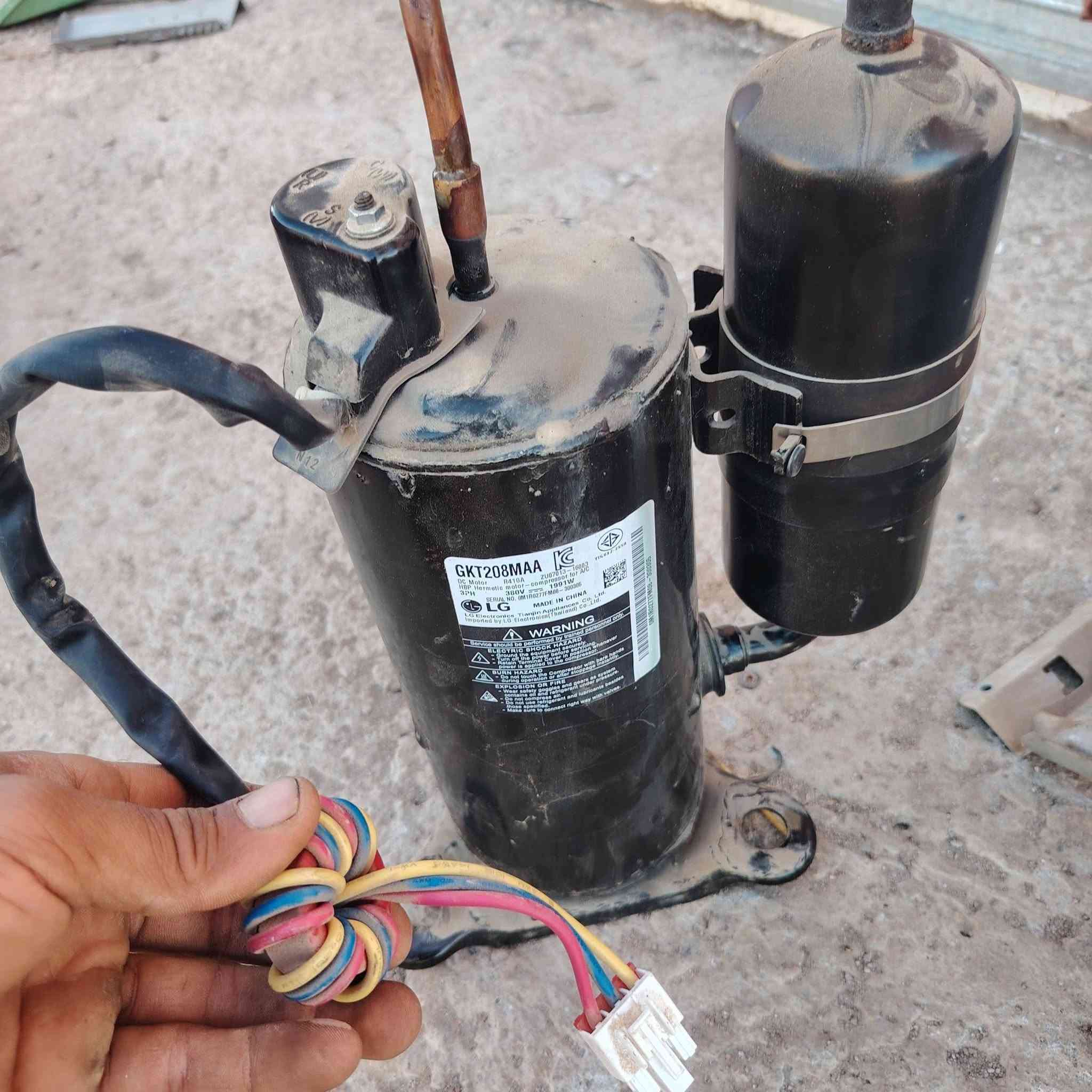 يوجد لدينا قطع غيار نفيرتر ال جي2 طن الظاهره في الصوره شرط الفحص  والضمان
العنوان ميسان قضاء الميمونه حي الملعب #ورشه_الجو_المثالي باداره امجد راضي   ***********
***********

