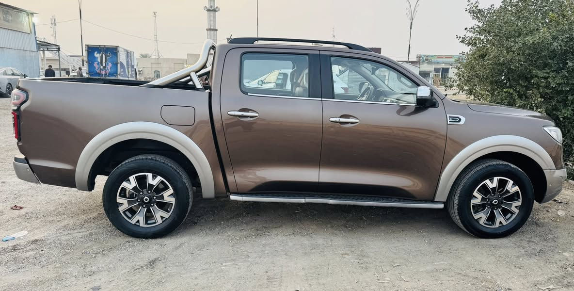 السلام عليكم ورحمة الله
بور 2021 بانزين 

تيربو كير كهربائي 

4 كاميرات فور ويل

ماشية 93 الف 

النظافه تجي وتشوف 

المكان / بغداد 

السعر عالواتساب ***********
