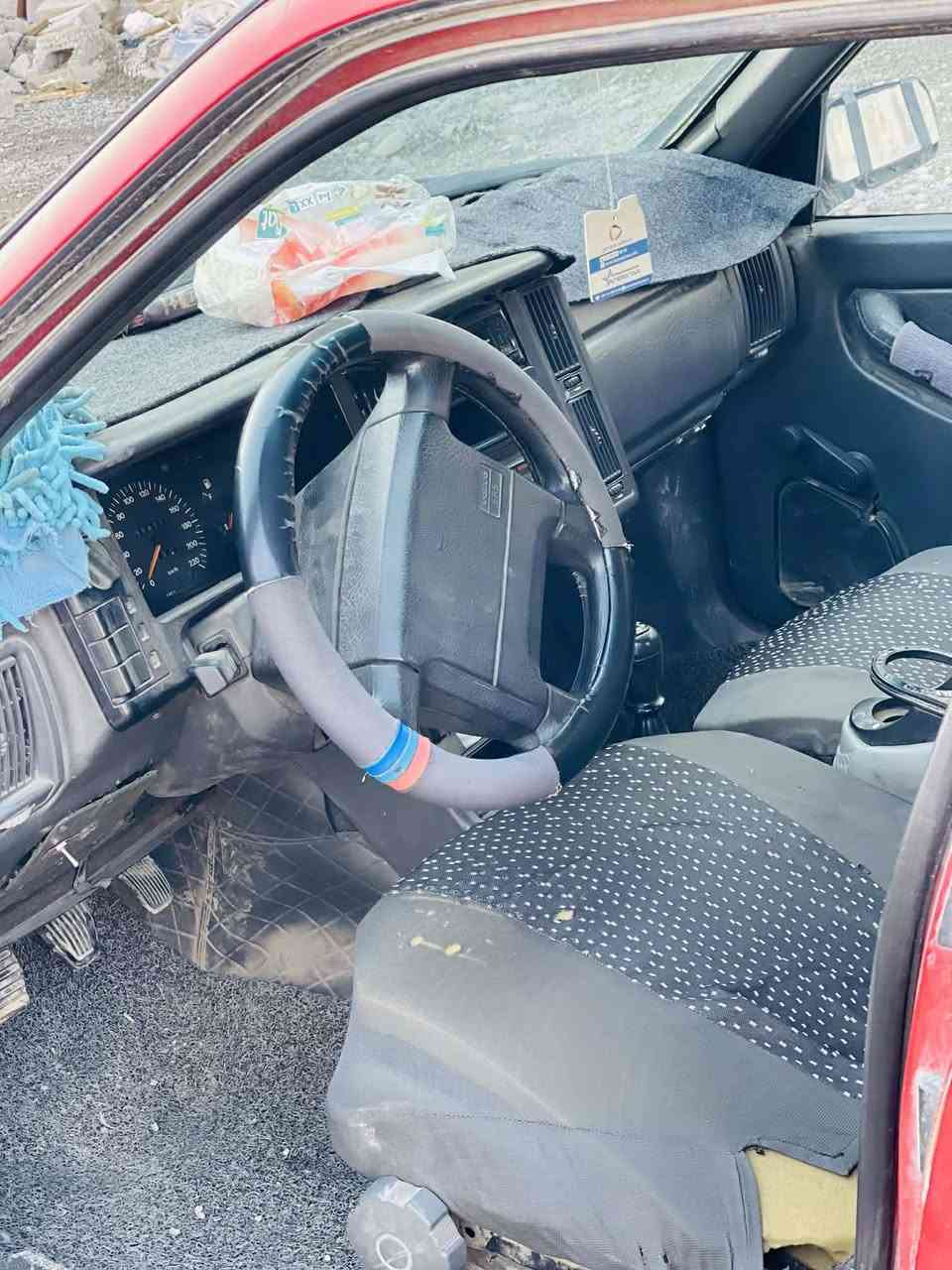 السلام عليكم سياره فالفو موديل  1991حجم 440 سنويه واجهه كاربون بنزين رقم فحص كير محرك شرط السعر 13 ورقه الاستفسار اتصال على هذا الارقم *********** /***********
