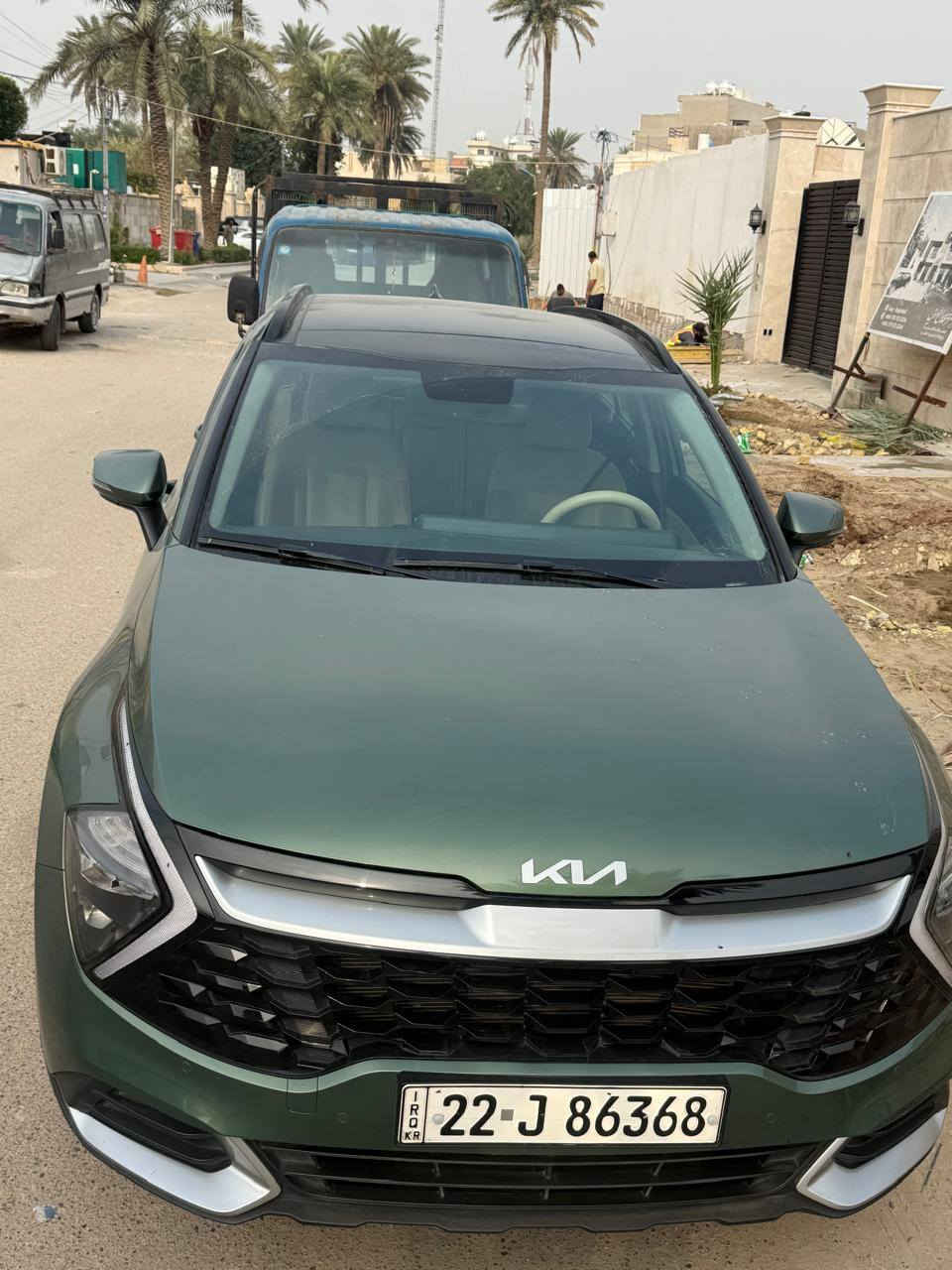 كيا سبورتج ( لون زيتوني مميز )
موديل2024
ماشية 43مكفولة ماعدا كم رصعه 
فول مواصفات 

بانورواما 

بصمة تشغيل ابواب 

بصمات عدد 2 

تشغيل عن بعد 

كشنات تدفئة 

كشنات تبريد

حساسات ماسحات

تحكمات كهرباء 

شاحن تلفون 

استيرن هيتر مع شفتات 

حساسات امامي خلفي 

ونقطة عمياء 

قطعتين تبريد 

باب خلفي كهرباء 

سايد بريك بصمة 

وضعيات قيادة 

ويل 19
وبعد بيهة هواي مواصفات المعروفة 
مكان السيارة بغدادالبلديات

للاستفسار‭0771 340 0720‬
