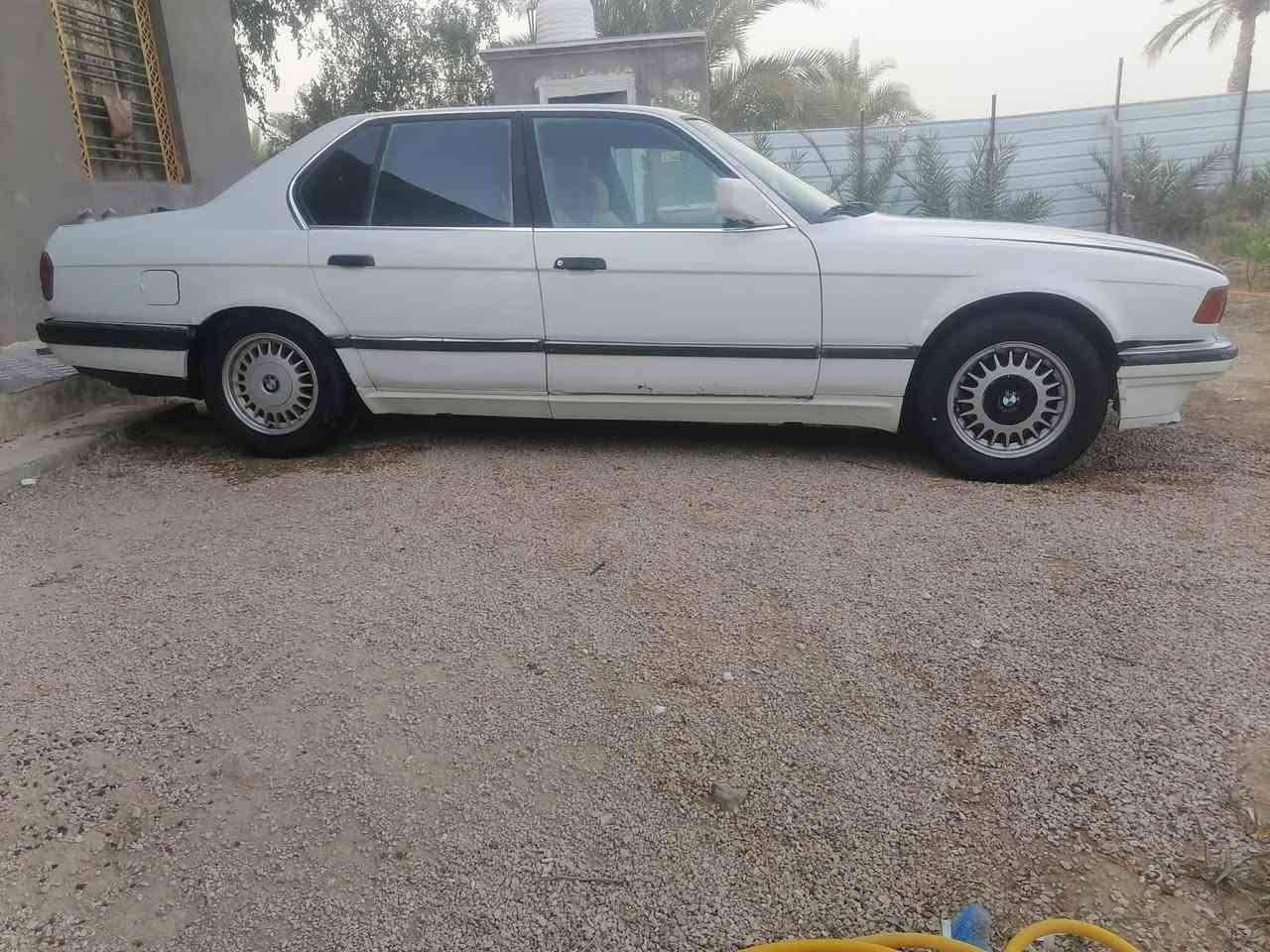 السلام. عليكم. بي. ام 735مديل 89 مكينه مفتوح 6سندر تبريد شغال كير ومكينه مكفولات   رقم انكليزي. تحويل شوكت ماتريد
النجف الاشرف رقمها نجف***********
السعر 30بيها مجال
