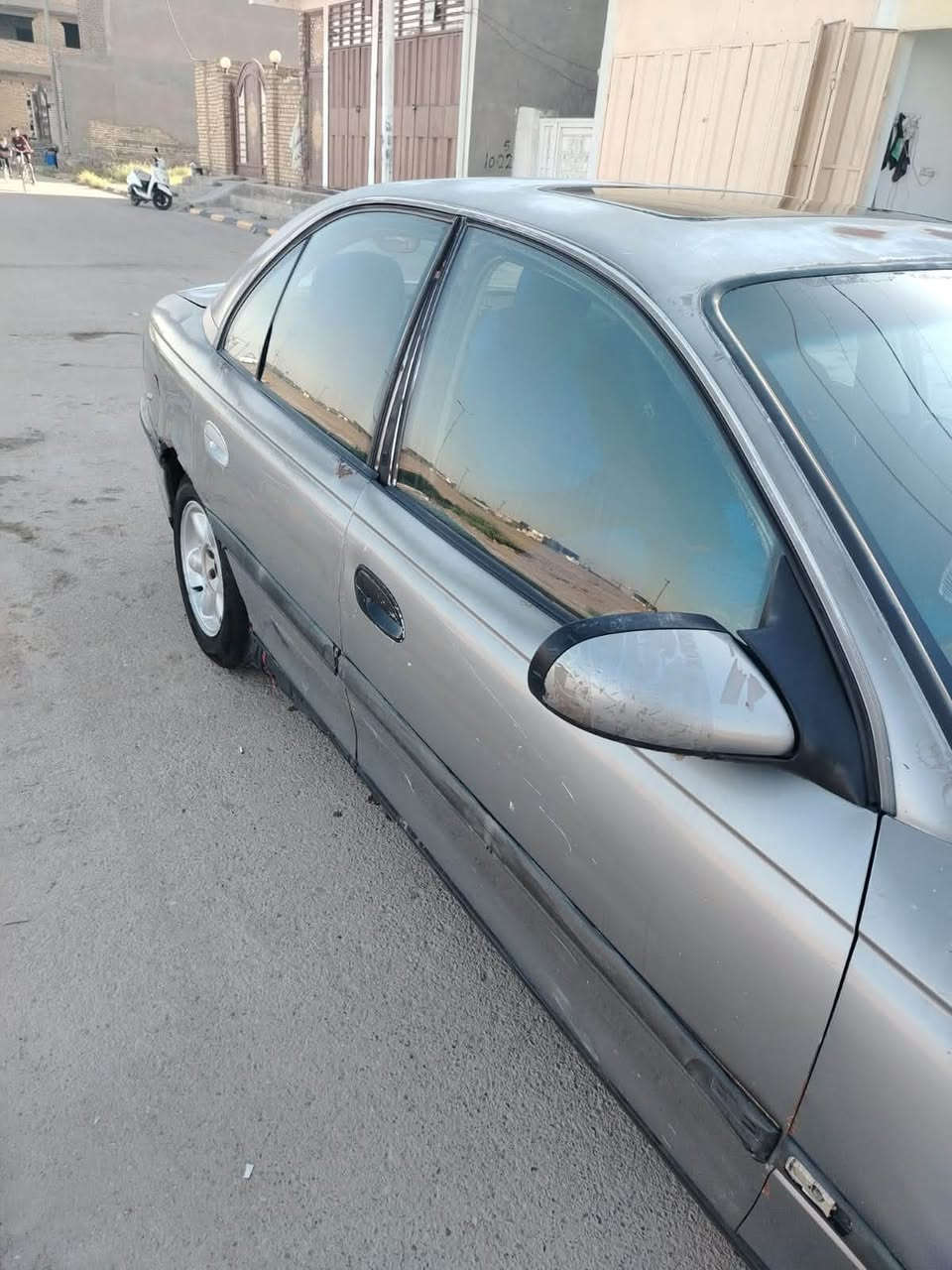 السلام عليكم
اوبل اوميكا 1995 مكينه ونجي
رقم اربيل مكانه واسط قضاء الحي
سعره 12 ورقه سياره شغاله وتمشي 
مكلف بالنشر هذا رقم راعيها

‭***********‬
