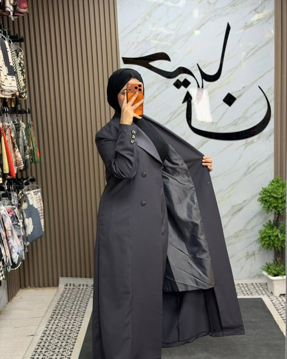✨ طقم نسائي طويل وراقي ✨
ستايل أنيق ومحتشم يناسب البنات والنساء اللي يحبون اللبس المستور 🤍

يتكون من:
👗 بليزر طويل
👖 وبنطلون مرتب بقصة مريحة وأنيقة
تترون إنكليزي درجة اولى 👌
فخمة، مرتبة، وتخلي الإطلالة كلها شياكة

📏 متوفر بقياسات من 46 إلى 60
🚚 والتوصيل مجاني

إذا تحبين الأناقة والراحة بنفس الوقت، فهذا الطقم إلكِ 😍
للحجز والاستفسار راسلينا خاص 📩


**إذا كنت صاحب هذا الإعلان وتريد حذفه لأي سبب، رجاءا أرسل رسالة إلى الدعم الفني**