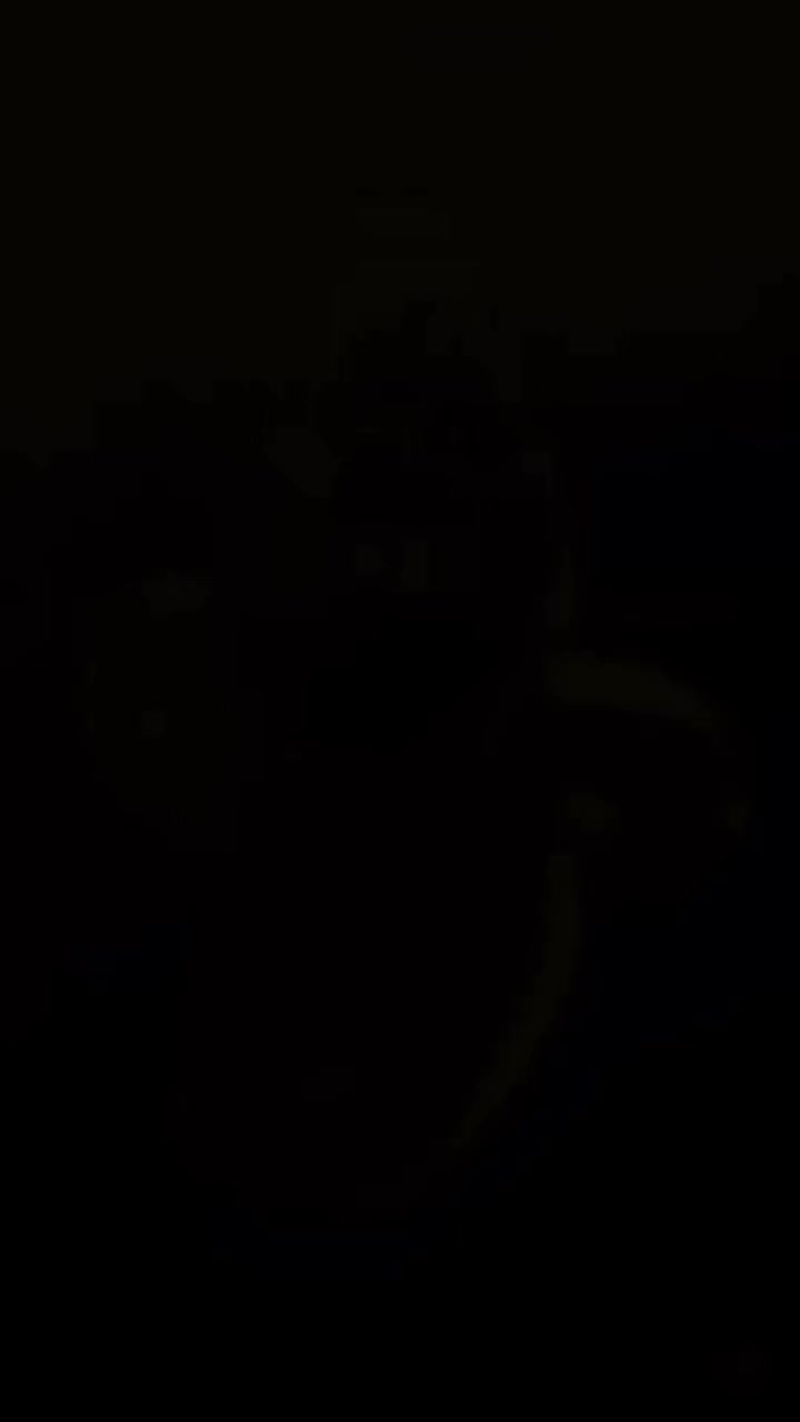 حذاء رياضي ولادي 👟🔥
راحة + ستايل بكل خطوة
ألوان: رصاصي | أسود | أبيض
قياسات 32–37

�✨ عمار لملابس الأطفال ✨🧸

👶 أجمل موديلات الأطفال بأحدث التصاميم
🎀 جودة عالية • أسعار مناسبة • موديلات مميزة

📍 العنوان:
العزيزية – شارع الخليج
عمارة علي حسين الجميل
مقابل إكسسوارات أبو أحمد

📲 للطلب والاستفسار واتساب:
***********

💬 أهلاً وسهلاً بالجميع 🤍
زورونا وشوفوا الجديد يوميا
