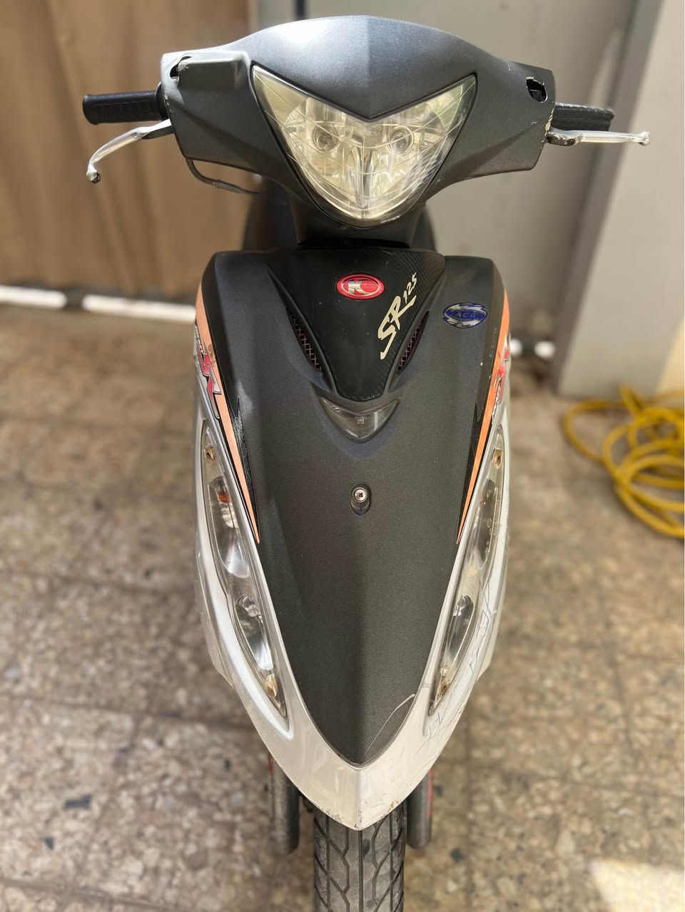 دراجه كامكوا G4
دراجه مال رمبه جديده 
مكفوله مكينه وكفرات بلادي ختم واحد 
تفحص وين ماتريد مصلح ثنين ١٠٠ مصلح 
دراجه بلاديه وتخبل شلعه معدل وخواتها سعرهن ٧٥٠ 
بس ضرف شويه نزلت سعر بالعافيه عالياخذها ربع ماذب عليها 
سعرها 625  مجال بسيط النجف, العراق


**إذا كنت صاحب هذا الإعلان وتريد حذفه لأي سبب، رجاءا أرسل رسالة إلى الدعم الفني**