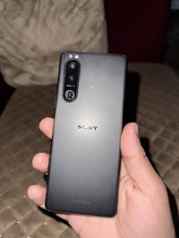 سوني ٥ مارك ٣ • ١٢٨ جيجا • كاميرا ZEISS 4K