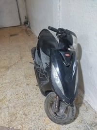 ماكس كامكو ياباني دراجه نضيفه حلوه مكينه ما مفتوحه تشتغل سلف مابيها اي...