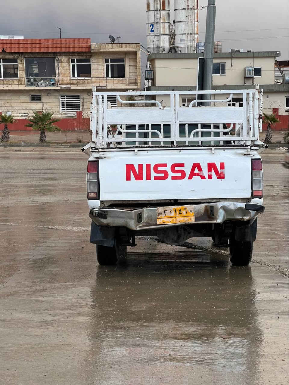 سەرەتا بەناوی خوای گەورە 
ئەدمین گیان 🌹
نیسان ٢٠٠١
بەشەرتی ئەوەلیات
تەپرید گەرمی پاوەر بەشەرت
گێڕ مەکینە ئەکسل بەشەرت
لایت بەگ لایت کارەبای
تەجیل و مکەبەرە
 هەموی مەزبوتە 
چوار تایەو ویلی تازەی لەسەرە
بۆیاخی زۆر کەمە 
سەیارەکە زۆر جایزە 
ماڵی کاسبیە
سعریشی (٥٨$)مەعامەلەیەکی زۆر کەم 
سەیارەکە لە سلێمانیە 
☎️*********** Singapore
