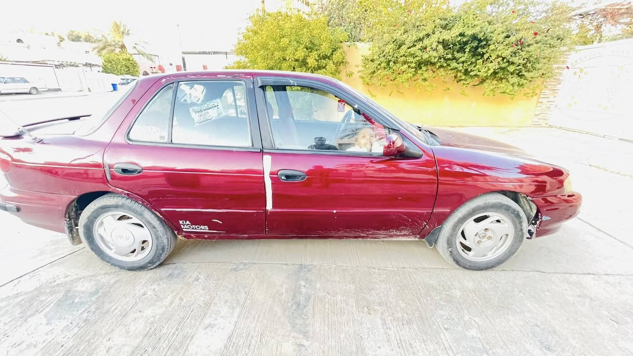 السلام عليكم ورحمة الله وبركاته اخواني سيارة سيڤيه للبيع موديل 95 مسكر سيارة جاهزة من كلشي وتبريد شغال ماناقصها شي شغل وطلع للبصرة سعر المطلوب 37 وبيها مجال للناس الطيبة مكان السيارة الانبار  عامرية الصمود تجي تجيك وتفحص ومايكون خاطرك اله طيب اني مكلف بل نشر رقم راعي السيارة (***********)ابو ليث
