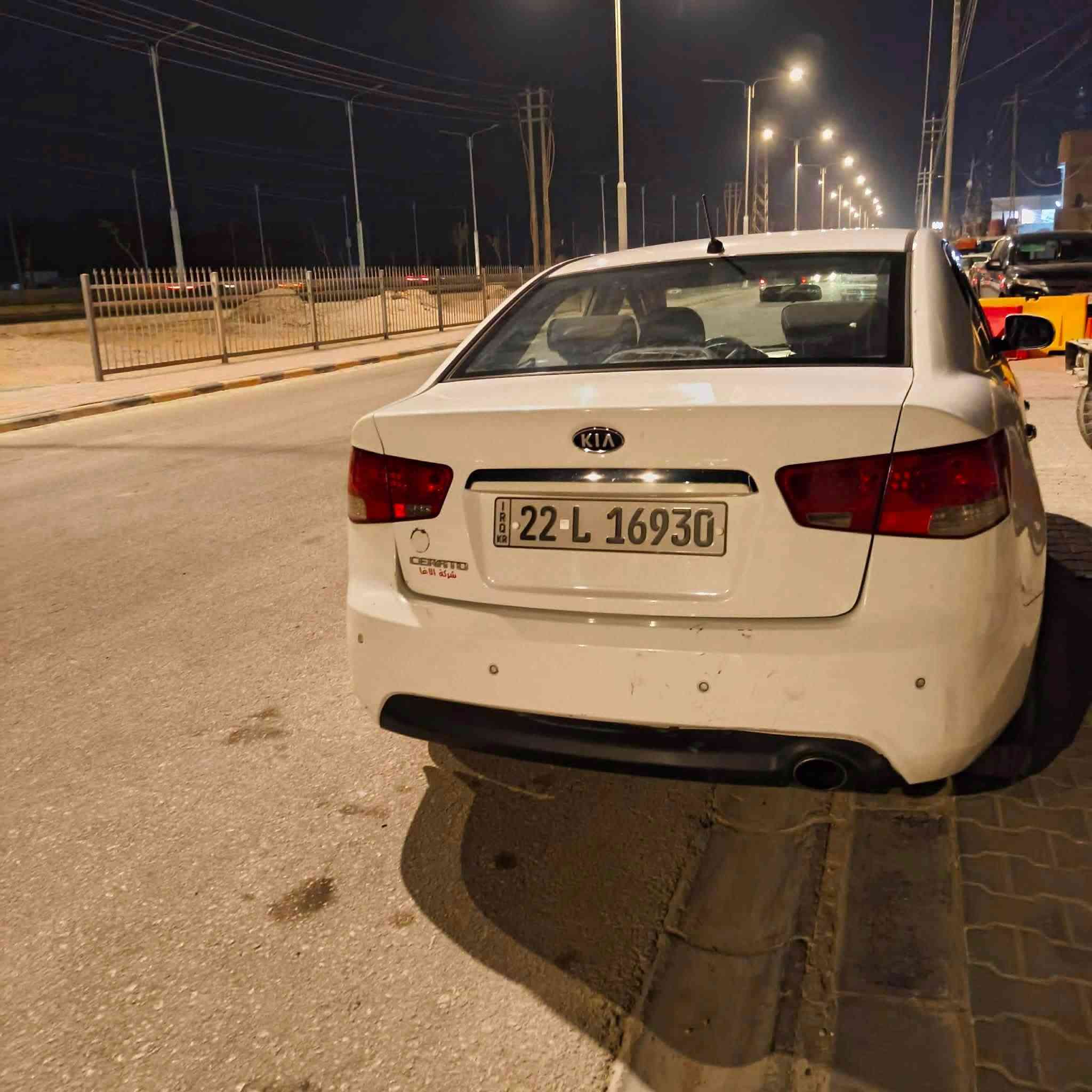 🚗 كيا سيراتو 2012 (خليجي) - للبيع 🚗
المواصفات والجاهزية:
• الموديل: 2012.
• المحرك: 1600 (كير ومحرك مكفولات وبشرط الفحص).
• المواصفات: فول مواصفات (فتحة سقف + بصمة تشغيل وأبواب).
• التبريد: ثلج ما شاء الله ❄️.
• اللون: أبيض قطني مميز.
• الضرر والجسم: السيارة مكفولة (السونار مرفق مع الصور ).
:
• الرقم: رقم دولي (أربيل).
• التحويل: تحويل سنوية أو وكالة (مضمونة وجاهزة للتحويل فوراً).
💰 السعر: 99 ورقة (وقابل للتفاوض ومجال للشراي ).
📍 الموقع: النجف الأشرف - الرضوية.
📞 للتواصل والاستفسار ***********
تنويه: الشراي يتصل مباشرة على الرقم لقلة التواجد على التعليقات.
