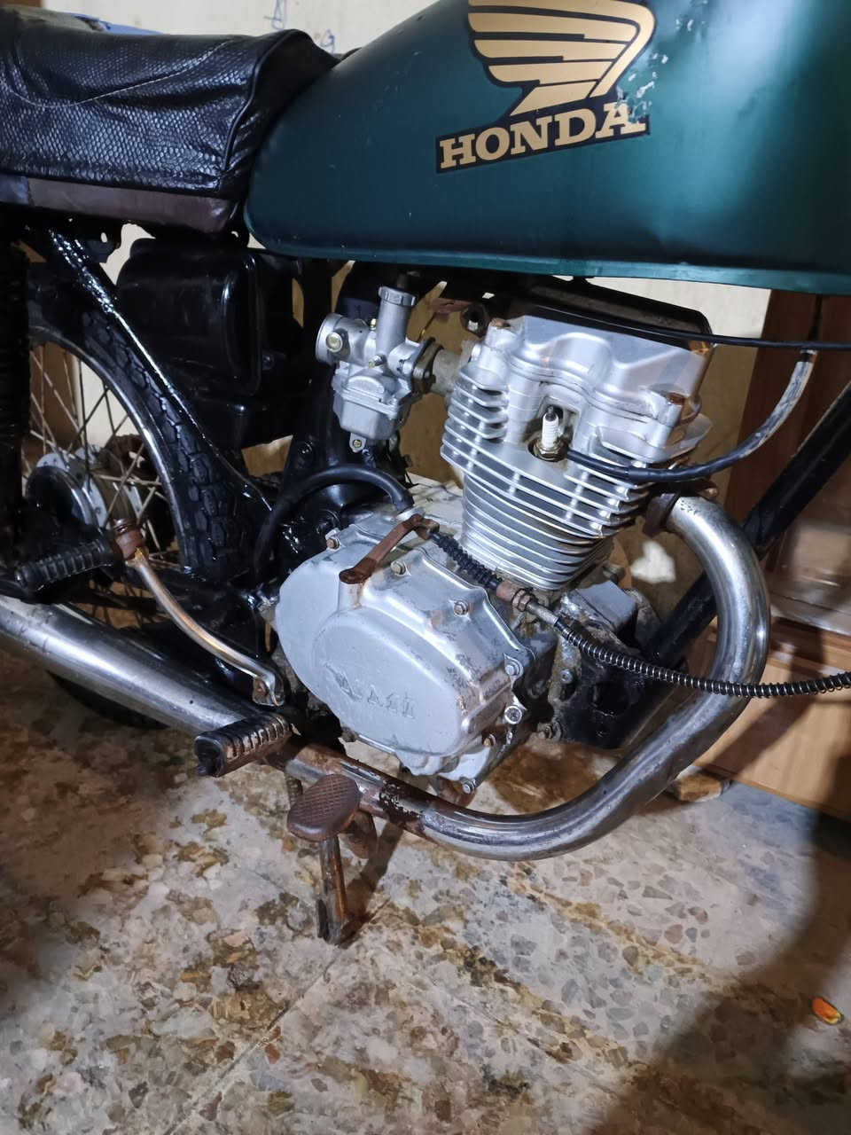 دراجه ايراني نامه دكة هندر لاتبخير ولا تنقيص سعر 250 بيها مجال مكان بصره حي الاصدقاء ***********‬‏‏
