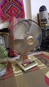 مراوح توشيبا • شغالات • ديكور ما يشتغل