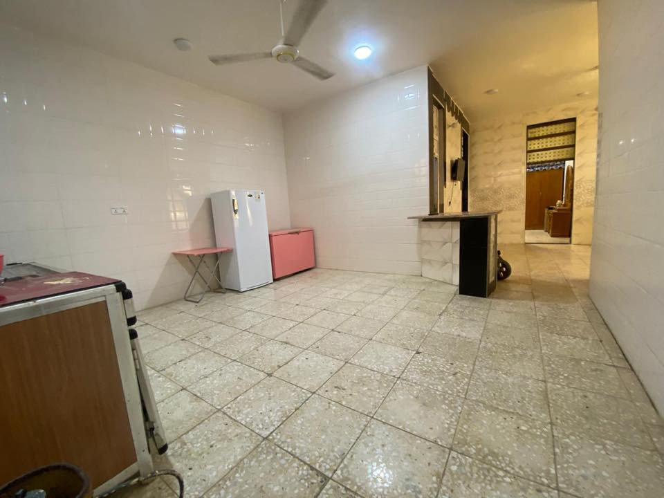 🏡 بيت للبيع – او مراوس بارض زراعية
فرصة مميزة للسكن أو الاستثمار

📍 الموقع: ناحية الإبراهيمية – الدبلة
يبعد فقط 200 متر عن طريق يا حسين (موقع ممتاز وقريب من الخدمات)

📐 المساحة: 306 متر مربع

🏠 تفاصيل البيت:
✔️ غرفتين نوم مساحة كل غرفة 5.5 × 4 م
✔️ هول كبير 4 × 7 م
✔️ مطبخ واسع 5 × 4 م
✔️ استقبال 5.6 × 4.5 م
✔️ مجمع صحيات داخلي
✔️ مجمع صحيات خارجي
✔️ حديقة مناسبة للجلوس أو التوسعة مستقبلاً

✨ مناسب جداً للسكن العائلي
✨ ويصلح أيضاً كموقع لخدمة الزوار لقربه من الطريق والمواكب

📞 للاستفسار والاتصال:
***********

⸻

إذا تحب أكتب
