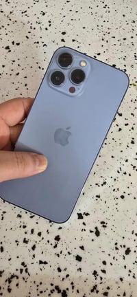 للبيع ايفون 13 برو ماكس ذاكرة..128..بطاريه 78 الجهاز جديد ع وضع الشركه...