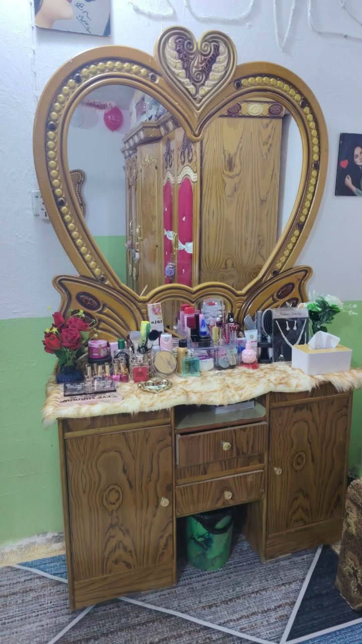 سلام عليكم غرفة نوم عراقي سوكي نضيفة حيل شخط واحد مابيهة تجي و تكلب و تاخذ نضيفة حيل الشراي يراسلني خاص ادزلة رقم الهاتف


**إذا كنت صاحب هذا الإعلان وتريد حذفه لأي سبب، رجاءا أرسل رسالة إلى الدعم الفني**