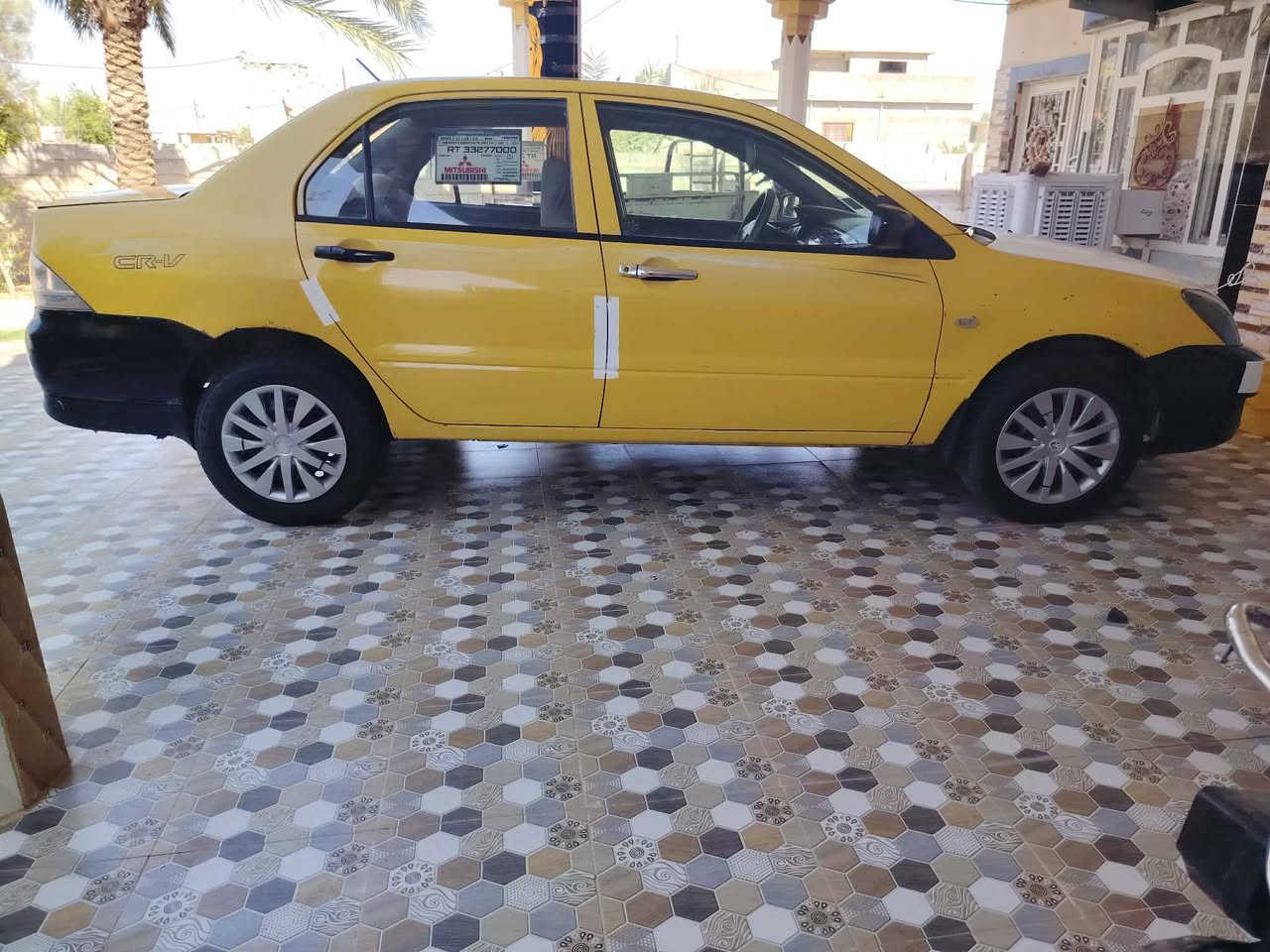 لانسر 2010 رقم بغداد  محرك 1500 بي تبخير قليل  كير عادي صبغ قطعتين بس بدون دواخل  تخم تاير  سنوية نافذه صار شهر  السعر 60وبيها مجال عنوان سياره / ديالى / دلي عباس //***********

